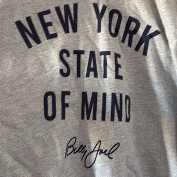 Billy Joel Sweatshirt - Picture 2 of 3